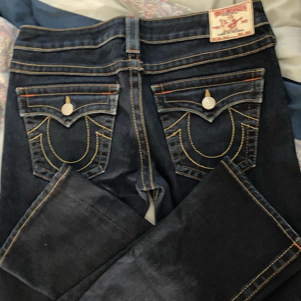 Size 31, bootcut True Religion jeans, in used like new condition!